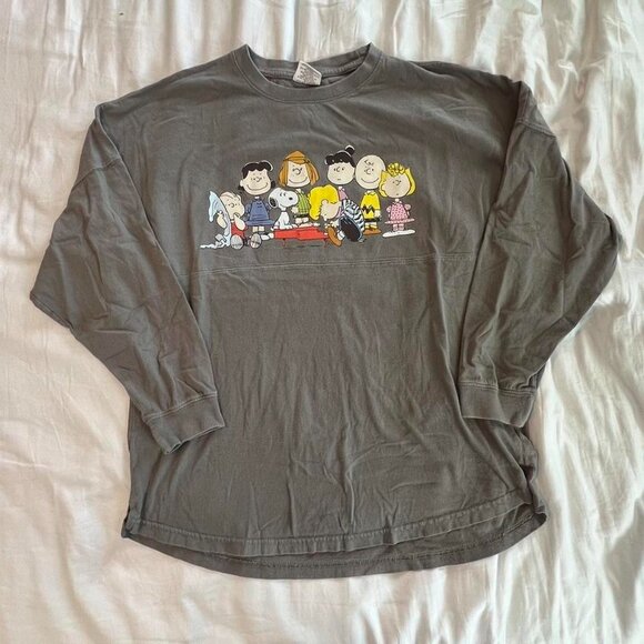 Custom made upcycled Charlie Brown and gang grey and longsleeve tshirt - Picture 3 of 3